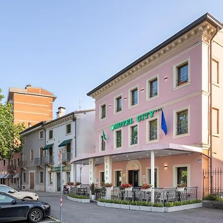 Verona 3*