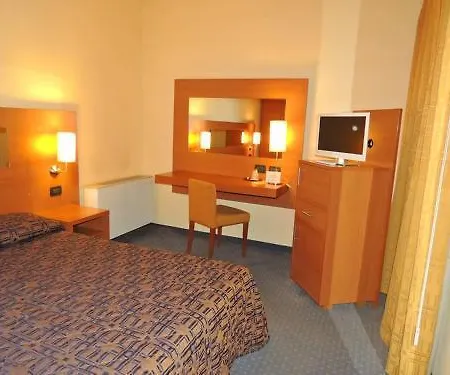 Verona 3*