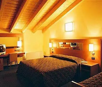 Verona 3* San Giovanni Lupatoto